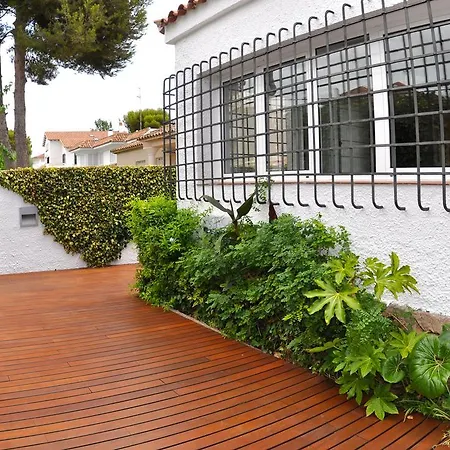 Holiday home Beach House